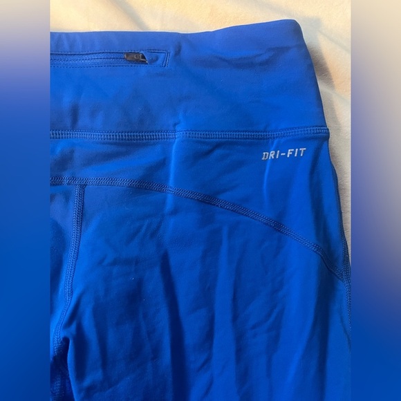Nike Dri-Fit Women’s Blue Cropped Running Leggings w Pockets Size Small - Picture 11 of 16